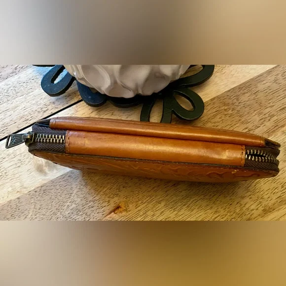 Patricia Nash Tan Embossed Floral Wallet - Picture 12 of 15